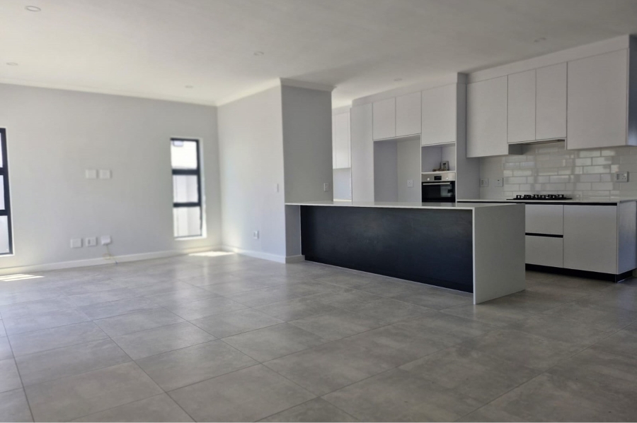42 Bedroom Property for Sale in Sandown Western Cape